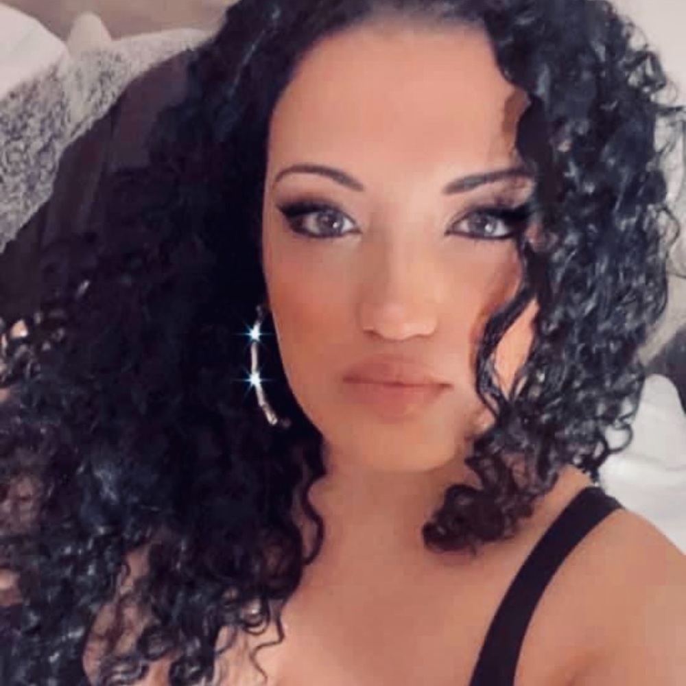 Meet your Posher, Tara